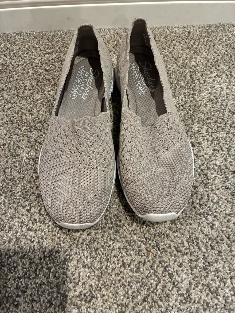 Skechers Slip-On Knit Sneakers in Light Taupe - Picture 2 of 9